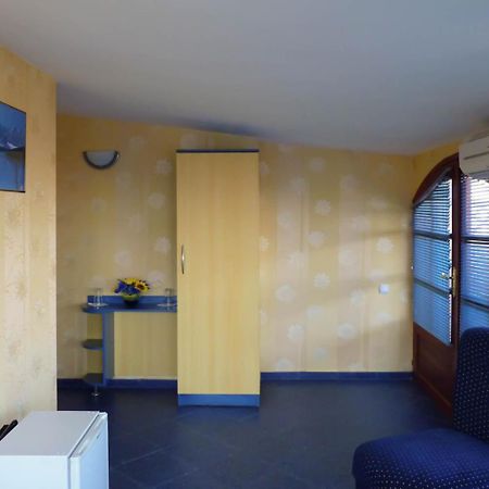 Darling Hotel Софія Номер фото